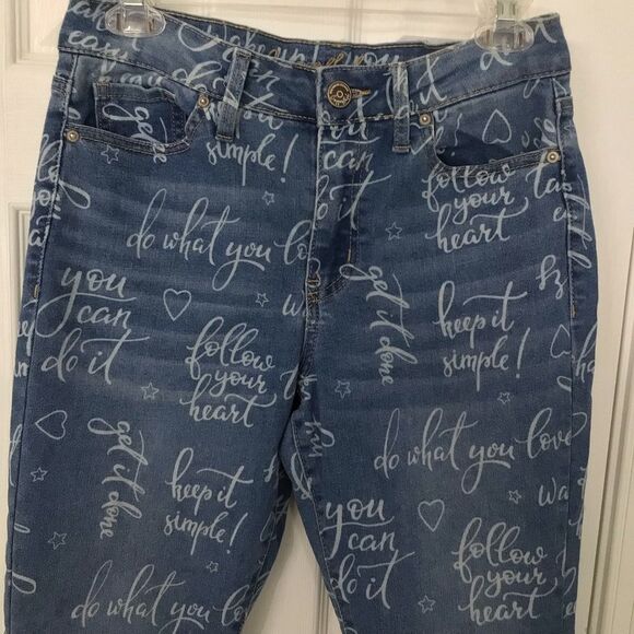 Copperfield Women’s High Rise Ankle Skinny Jeans Script Print Size 6 - Picture 3 of 12